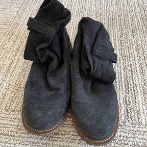 Slouchy suede ankle boots